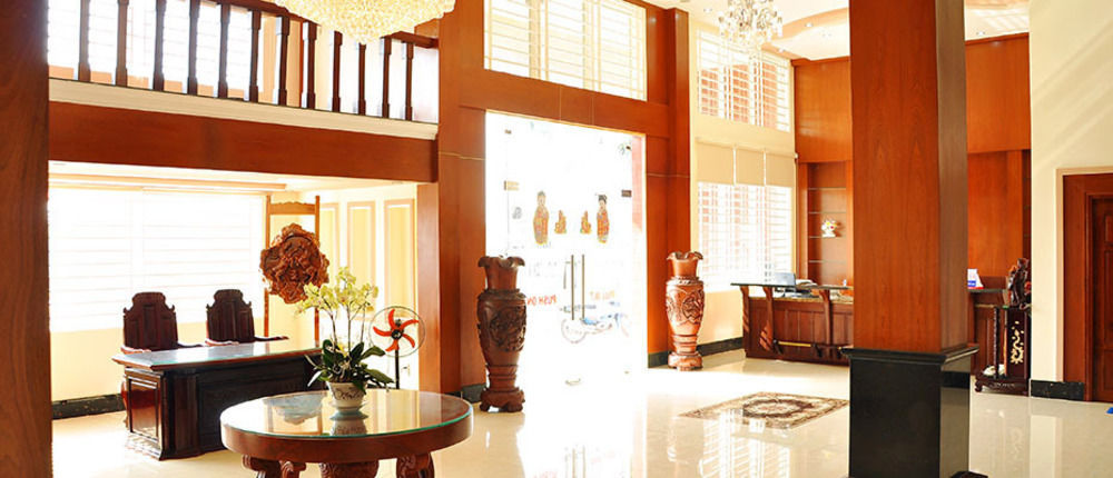 Hoang Duc Hotel Chau Doc Exterior foto